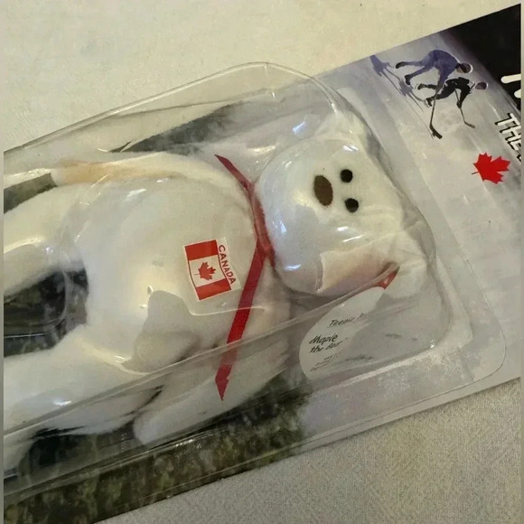 Ty Beanie Babies Canada Maple the Bear McDonald’s 1997 - Picture 5 of 8
